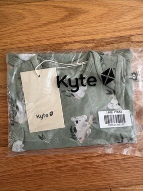 Kyte Baby Platinum Koala Bodysuit